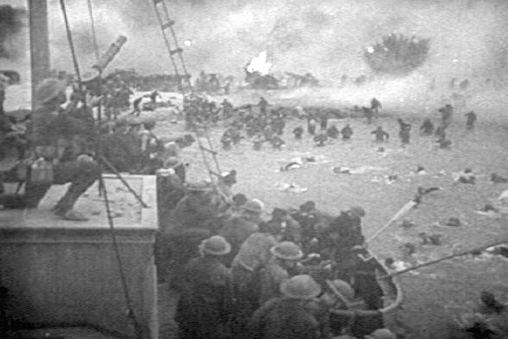 Tropas británicas que se retiraban de Dunkerque en 1940.